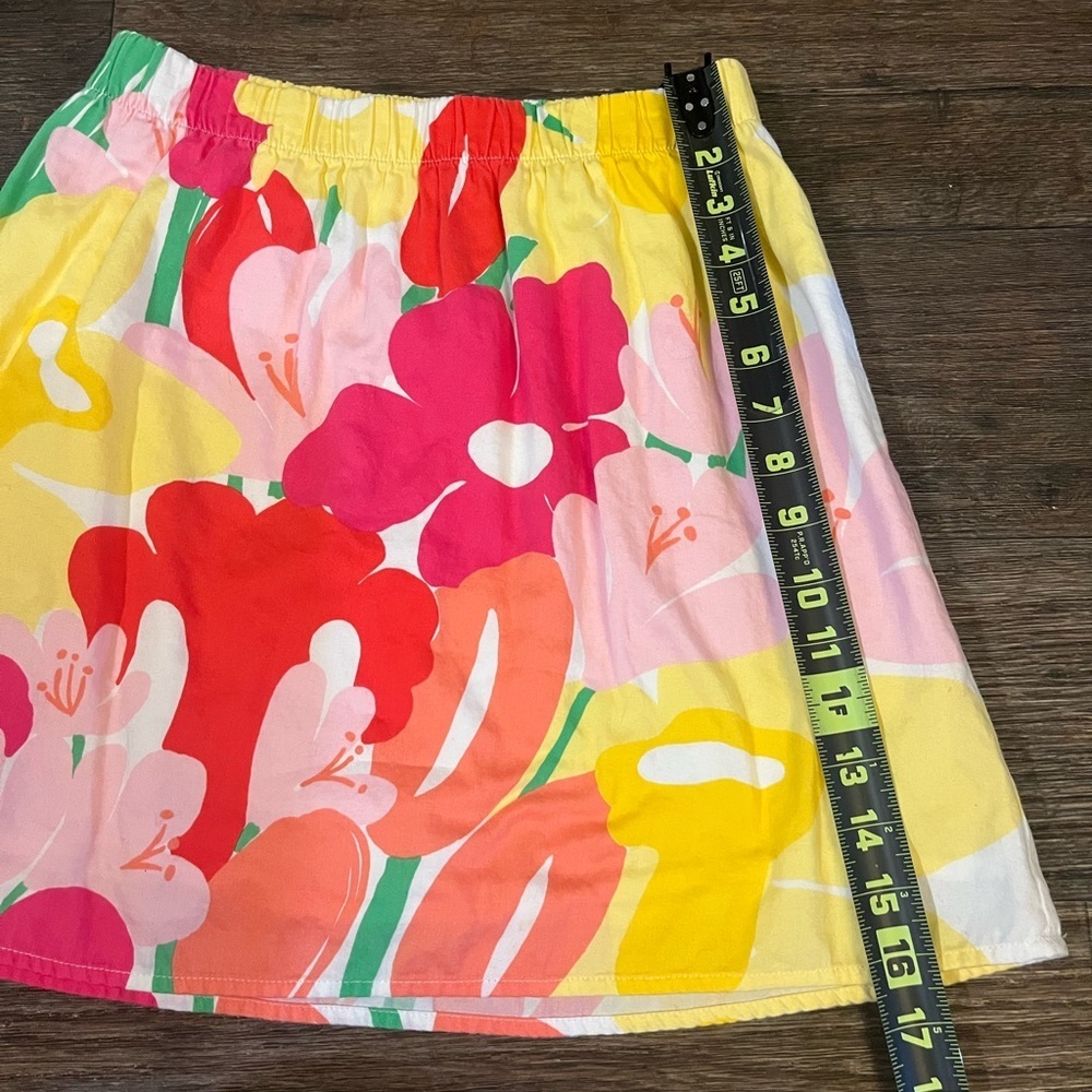 Lilly Pulitzer Lavish Lillies Blossom Skirt Size Small - Picture 6 of 7